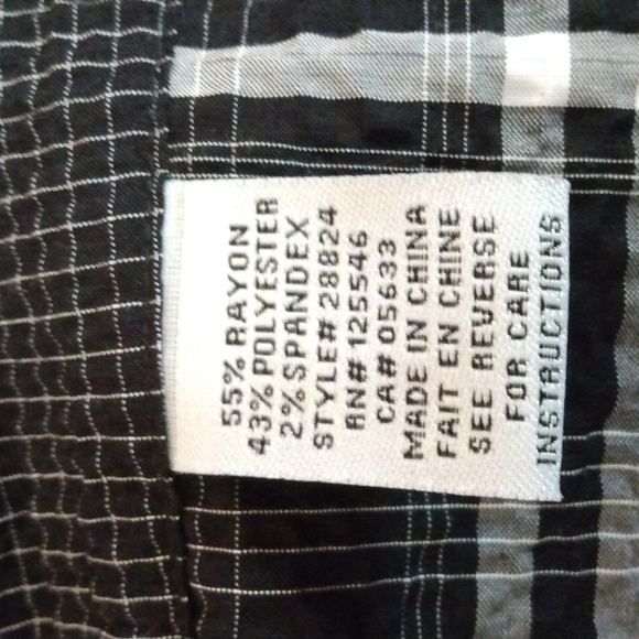 Habitat Size Large Button Front Top. - Picture 9 of 10